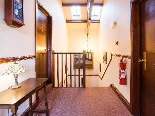 OYO Ye Olde Bowling Green Inn - Adults Only Hotel in High Peak District