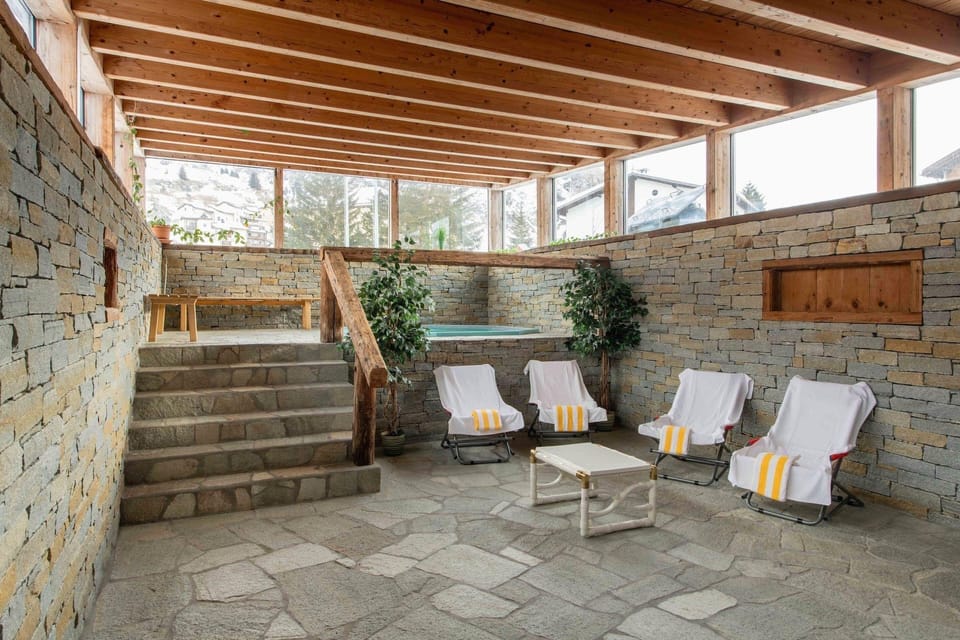 Hotel Grischuna Hotel in Canton of Grisons