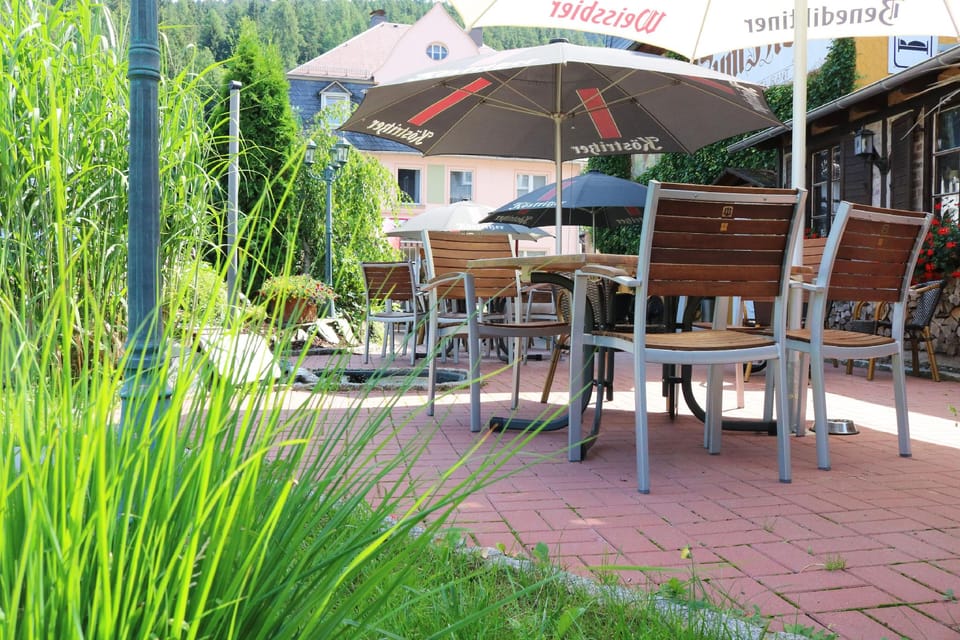 Landhotel Zum Hirsch Hotel in Thuringia, Germany