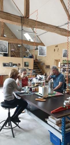 Chambre d'Hotes chez Artiste Verrier, La Perriere - Perche Hotel in La Perrière