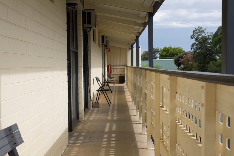 Pioneer Station Motor Inn Motel in Swan Hill