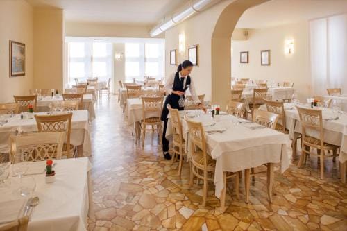 Hotel Villa Ida family wellness Hotel in Laigueglia