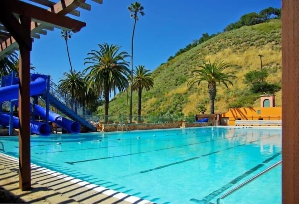 Avila Village Inn Hotel in Avila Beach