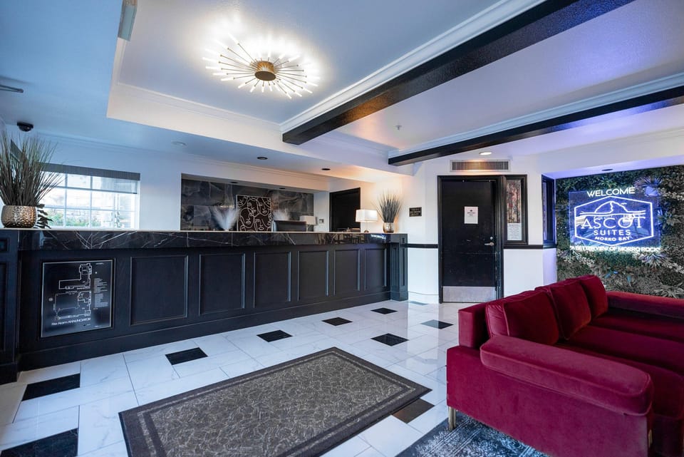Ascot Suites Hotel in Morro Bay
