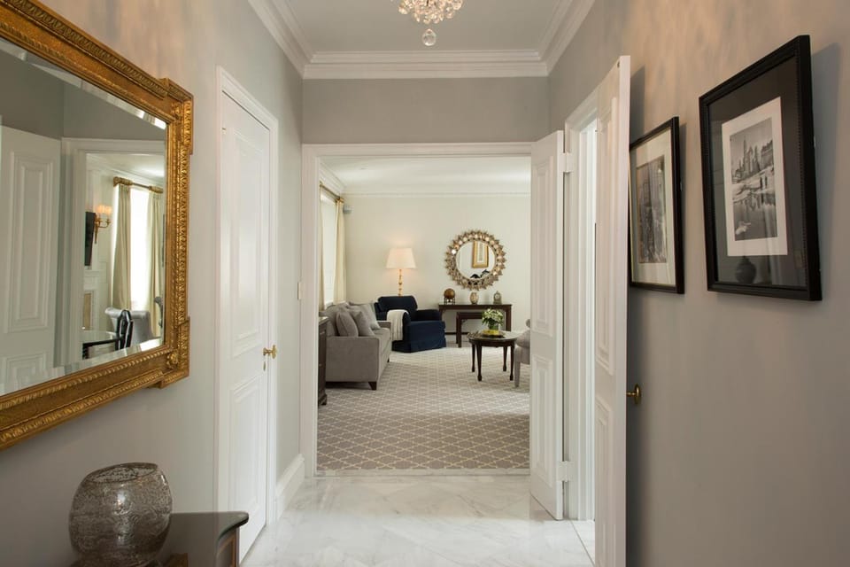 The Sherry Netherland Hotel Hotel in Upper East Side