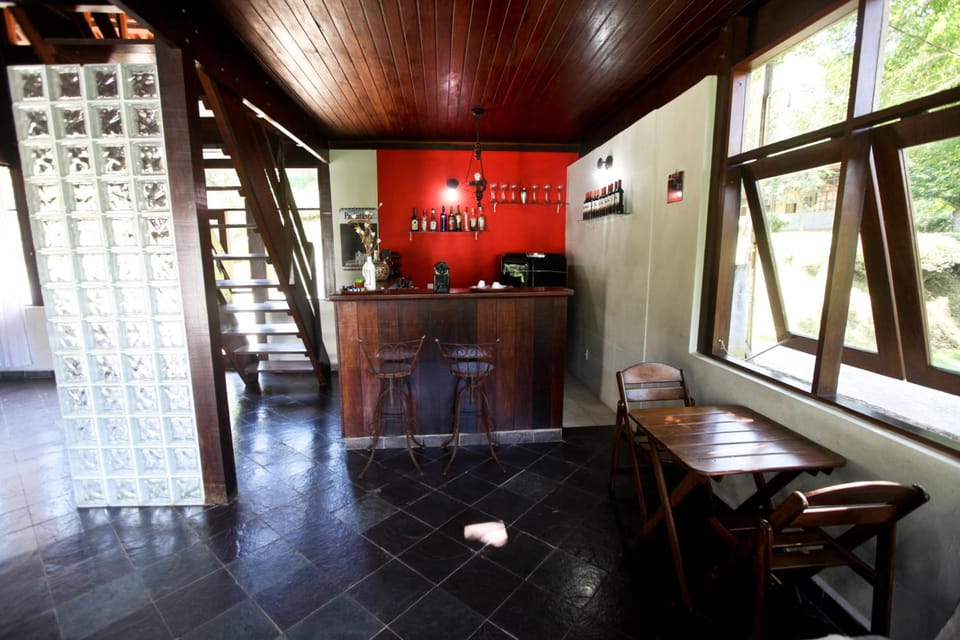 Bar/lounge
