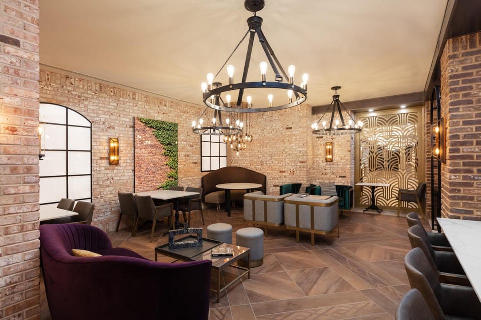Bar/lounge