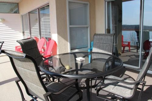 Lake Ozarks Get Away Hotel in Lake of the Ozarks