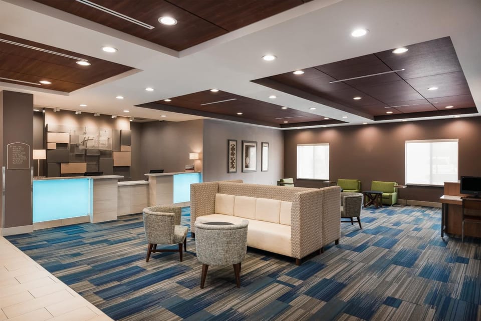Holiday Inn Express Ontario By IHG Hotel in Eastvale