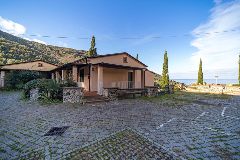 Appartamenti Nisportino Hotel in Tuscany