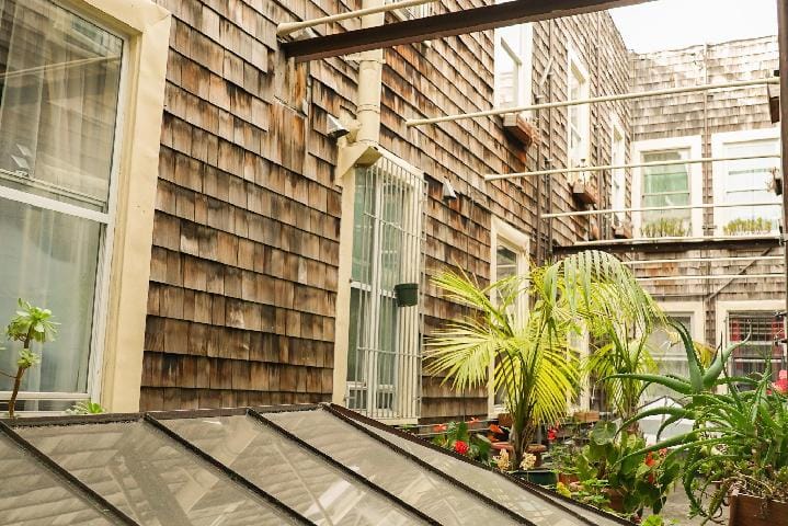 Music City Hotel - The San Francisco Music Experience Hostel in Western Addition