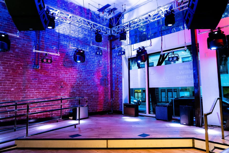 Music City Hotel - The San Francisco Music Experience Hostel in Western Addition