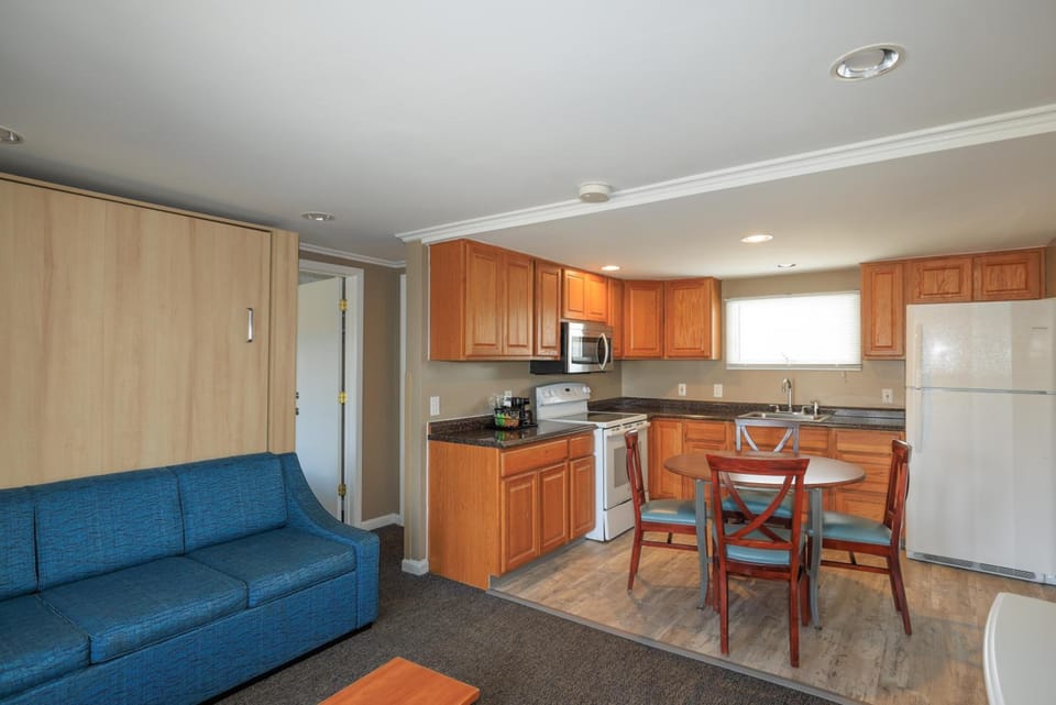 The White Sands Resort and Spa Hotel in Point Pleasant Beach