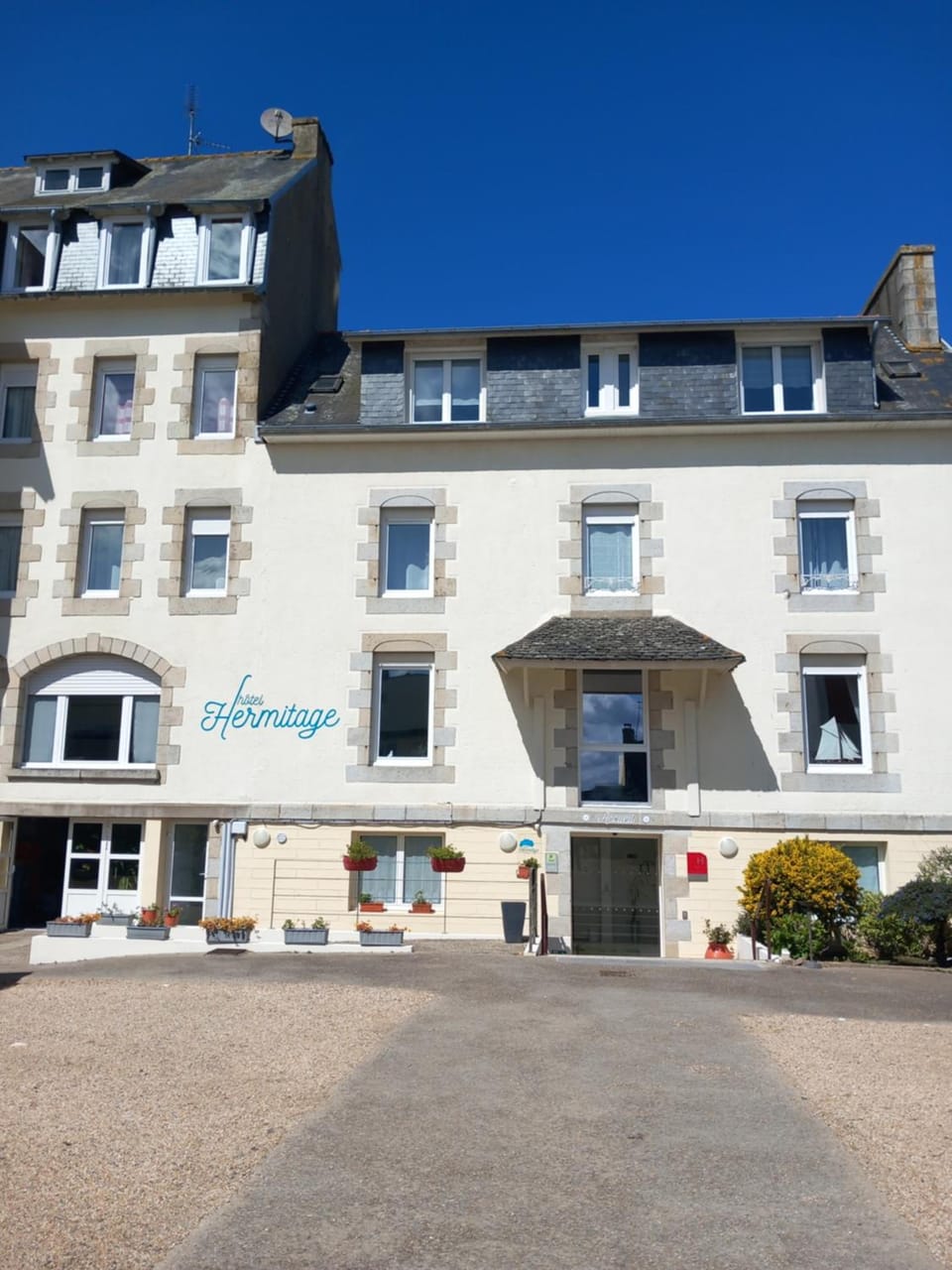 Logis Hermitage Hotel in Perros-Guirec
