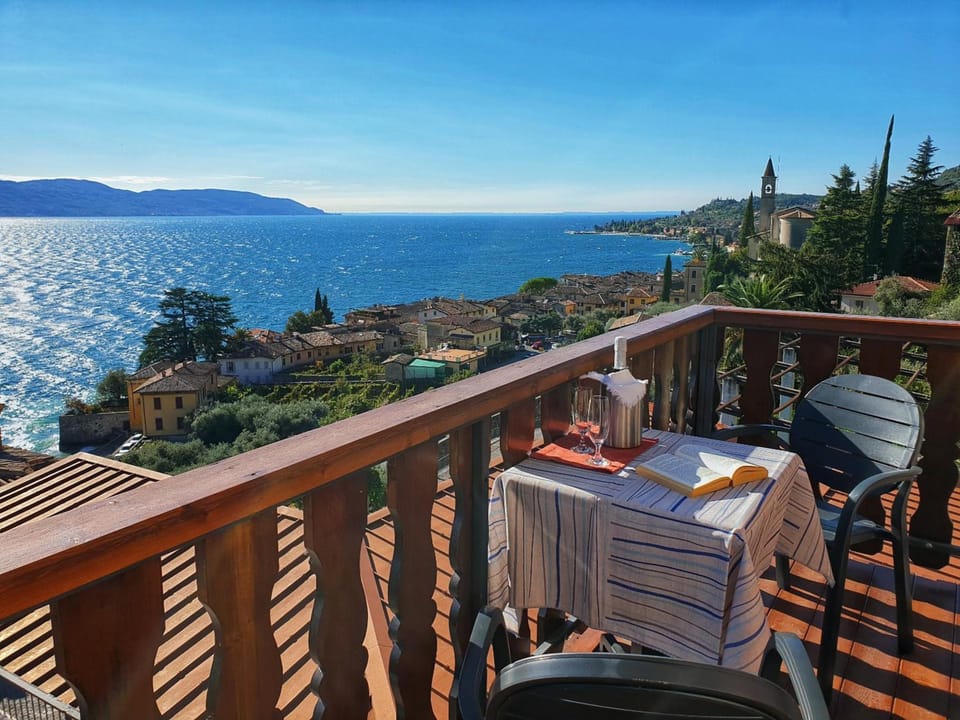 Hotel Palazzina Hotel in Gargnano