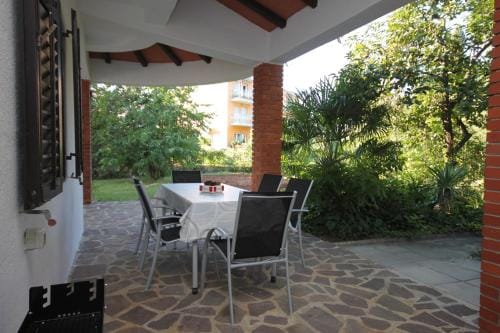 Apartments and rooms by the sea Umag - 7132 Hotel in Istria County