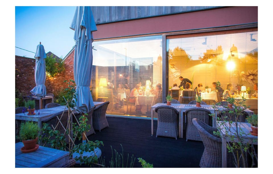 Hotel Restaurant Vous le Vous Hotel in Flanders