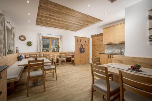 Pension-Appartement Sonnwend Hotel in Salzburgerland