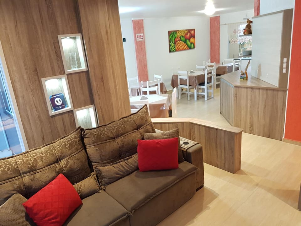 Shared lounge/TV area