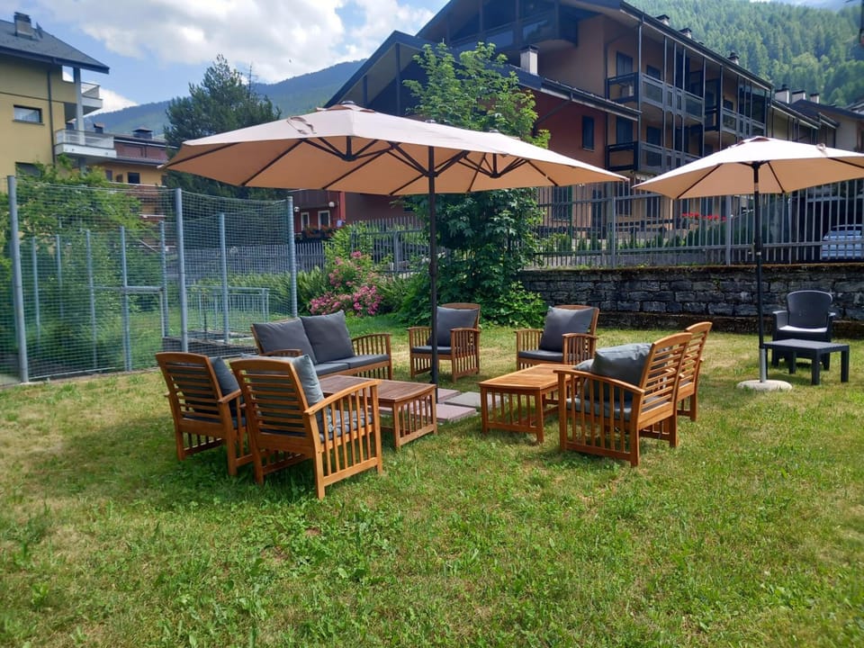 Residence Biancaneve Hotel in Aprica
