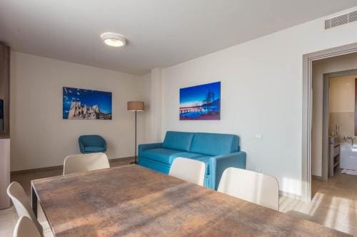 Le Torri Del Garda FamilySPA Resort Hotel in Torri del Benaco