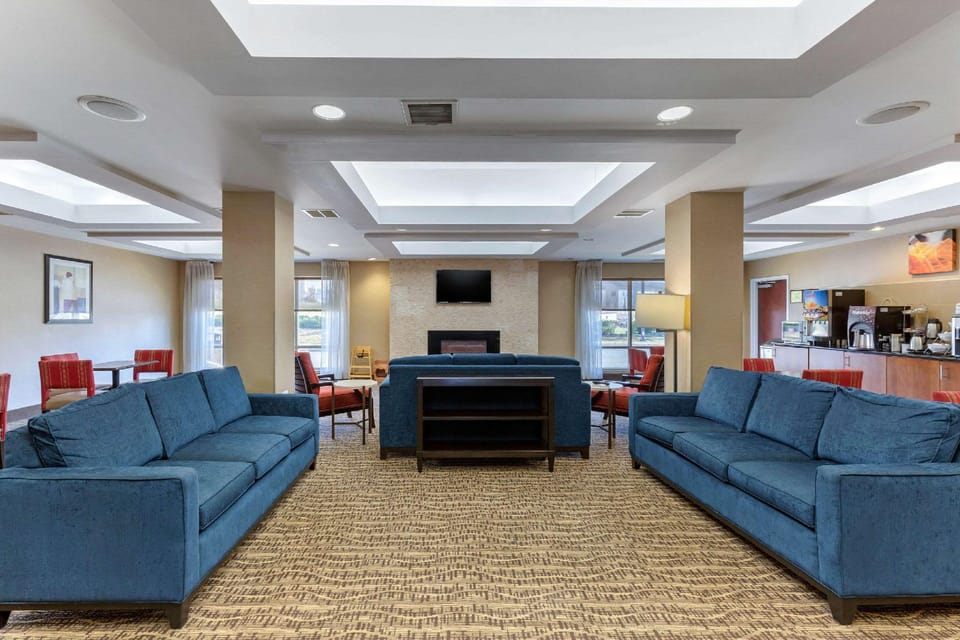 Comfort Suites Elkridge Columbia Gateway Hotel in Anne Arundel County