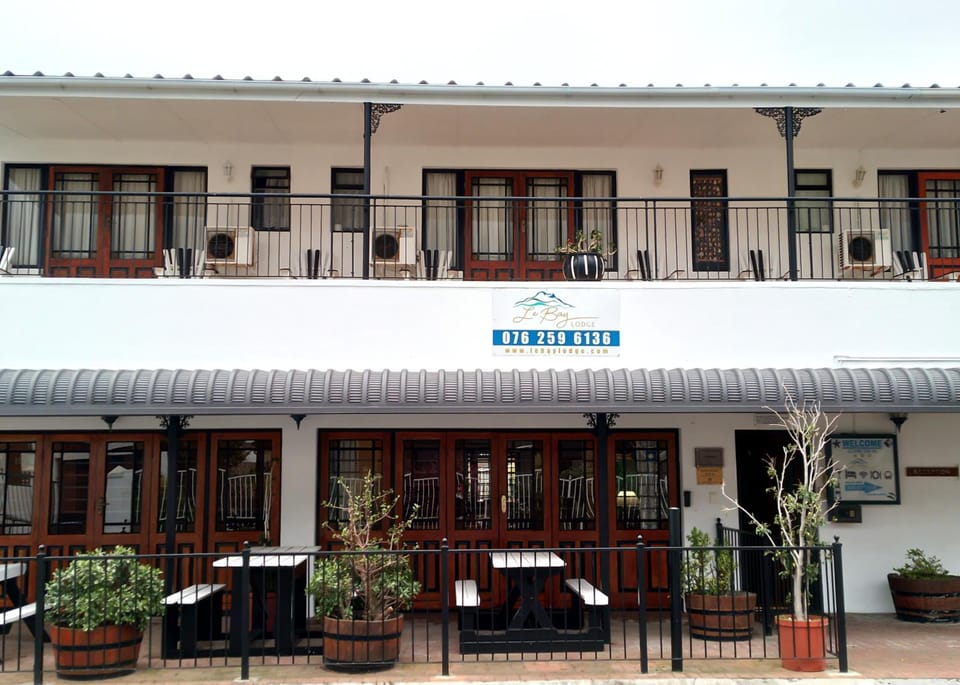 Le Bay Lodge Lodge in Cape Town