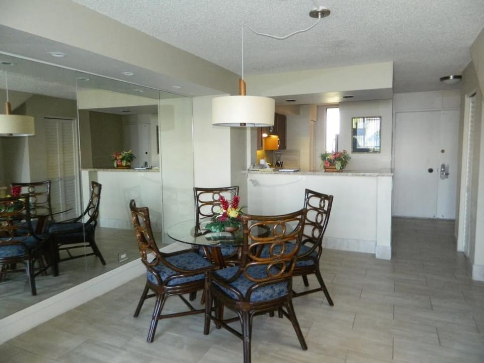 Kahana Villa Resort in Napili-Honokowai