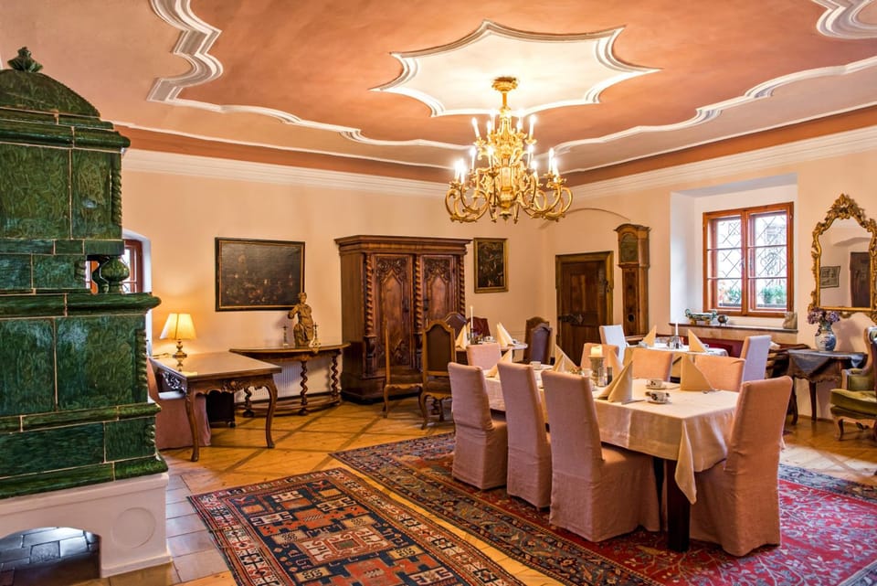 Renaissancehotel Raffelsberger Hof B&B Hotel in Austria