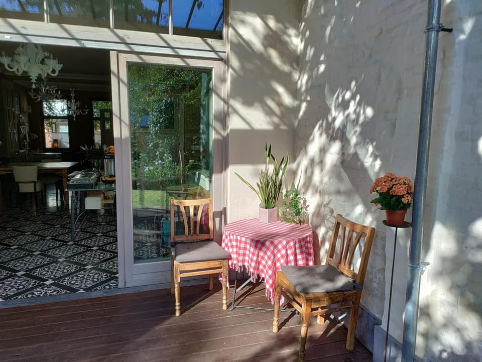 Bed & Breakfast Exterlaer Hotel in Antwerp