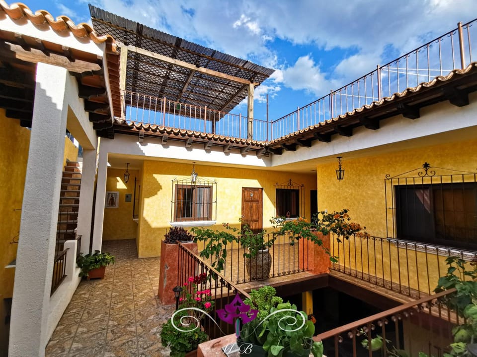 Maison Bougainvillea Hostel in Antigua Guatemala