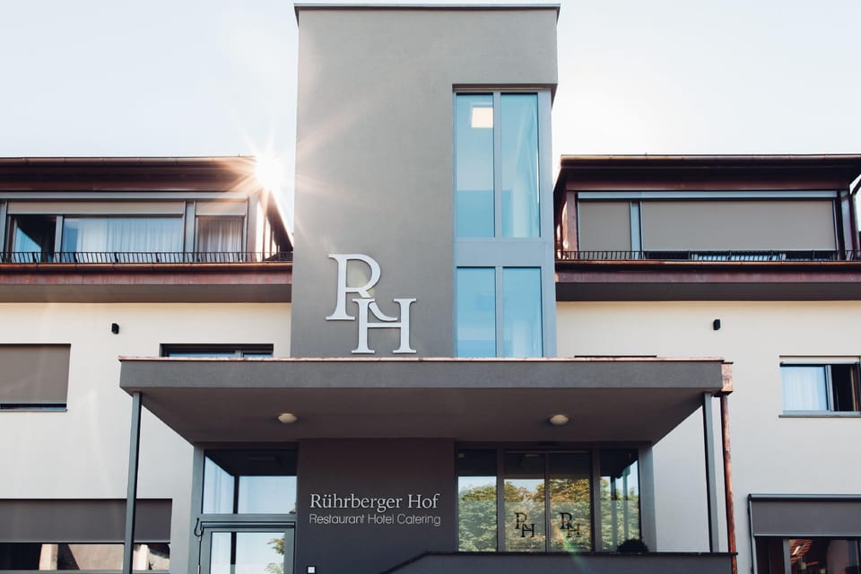 Ruhrberger Hof Hotel & Restaurant Grenzach-Wyhlen bei Basel Hotel in Baden-Württemberg
