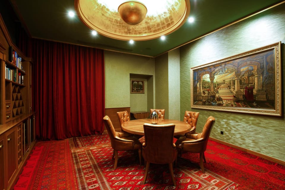 Bar/lounge