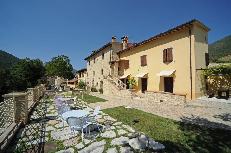 Antico Casale Urbani Hotel in Umbria