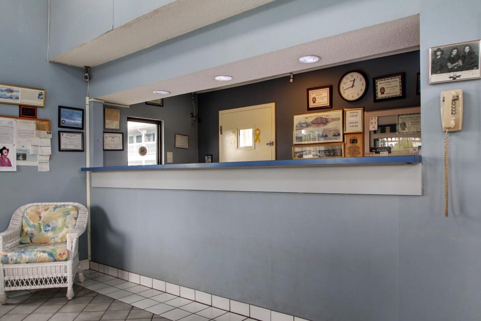 Key West Inn - LaFayette Motel in Alabama
