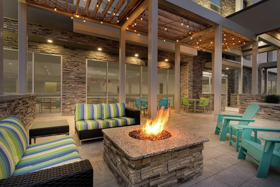 Home2 Suites by Hilton Norfolk Airport Hotel in Norfolk