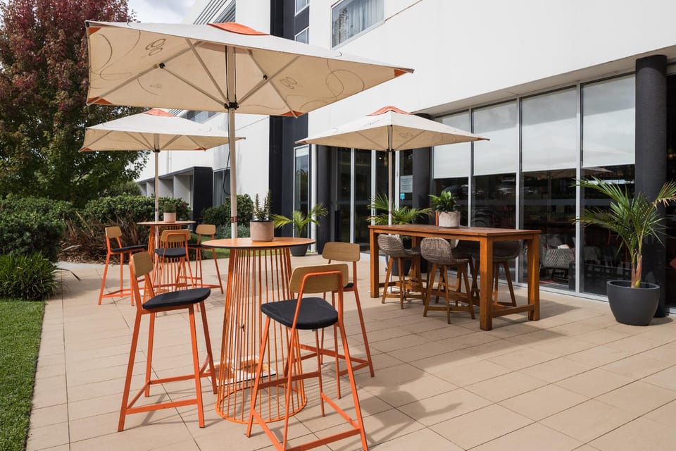 Atura Dandenong Hotel in Melbourne