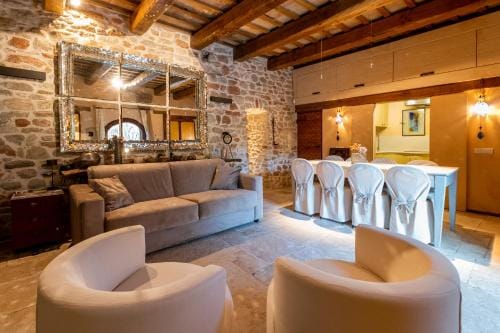 MarcheAmore - La Roccaccia relax, art & nature Hotel in Marche