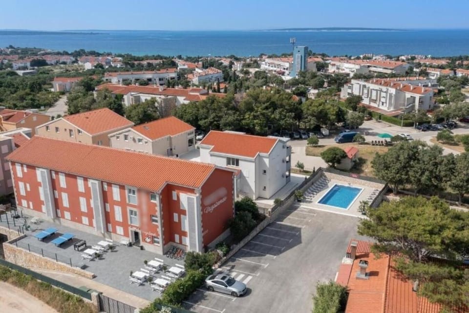 BUDGET RESORT Vagabundo Hostel in Novalja