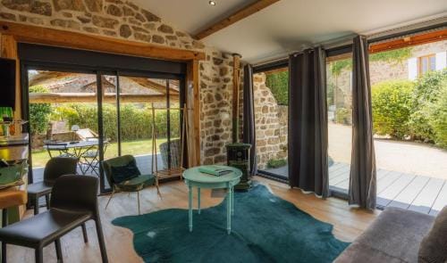 La Chomotte Hotel in Auvergne-Rhône-Alpes
