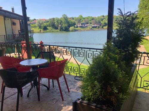 Jezero Kudrec Resort in Serbia