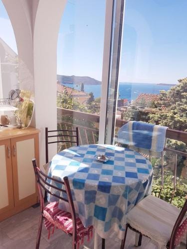 Guest House Cinderella Hotel in Montenegro
