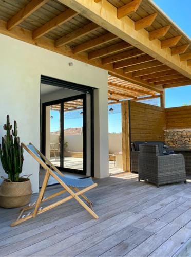 le pool house Hotel in Nimes