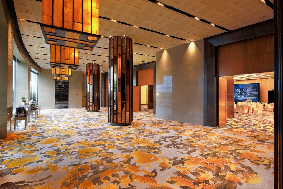 Renaissance Shanghai Zhongshan Park Hotel Hotel in Shanghai