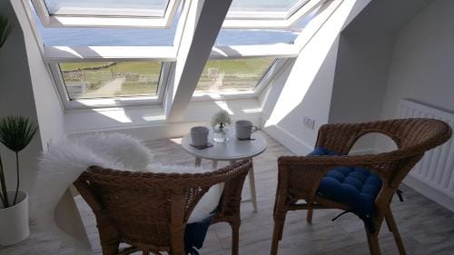 Blue Ocean Guest Suites Hotel in County Clare