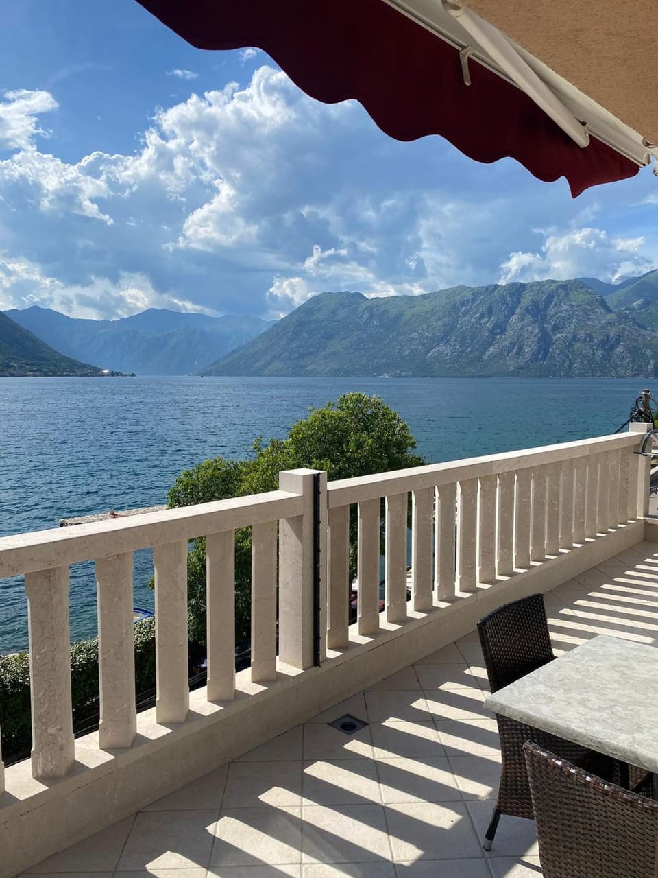 Apartments Bella di Mare Hotel in Dobrota