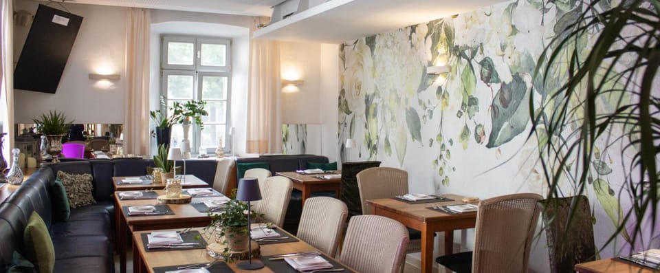 Landhotel zum Schwanen mit Restaurant Mona Liza Hotel in Worms