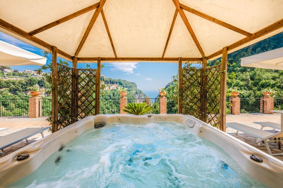 Hot tub