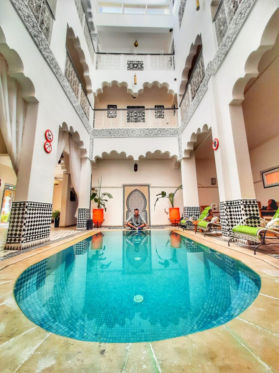 Swimming pool