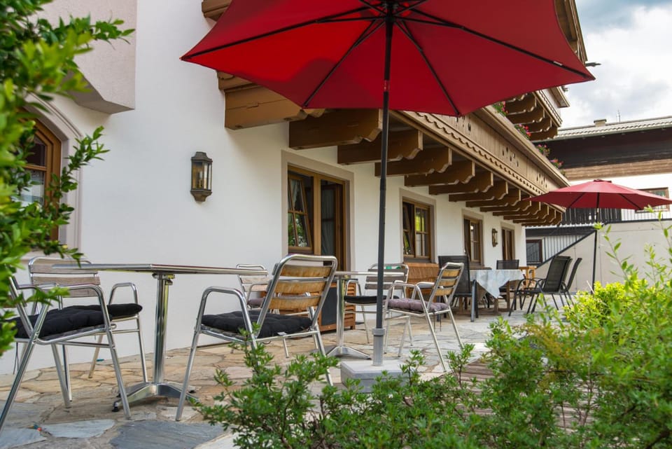 Pension Appartements Alpenblick Hotel in Maria Alm